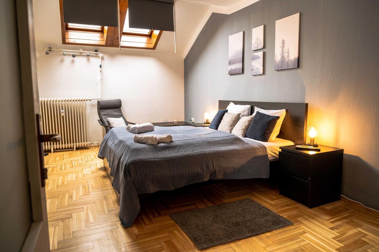Dob Duplex Apartment 布达佩斯 外观 照片