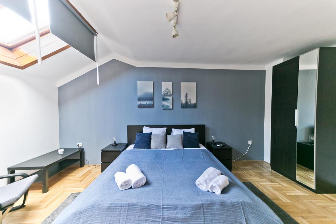 Dob Duplex Apartment 布达佩斯 外观 照片